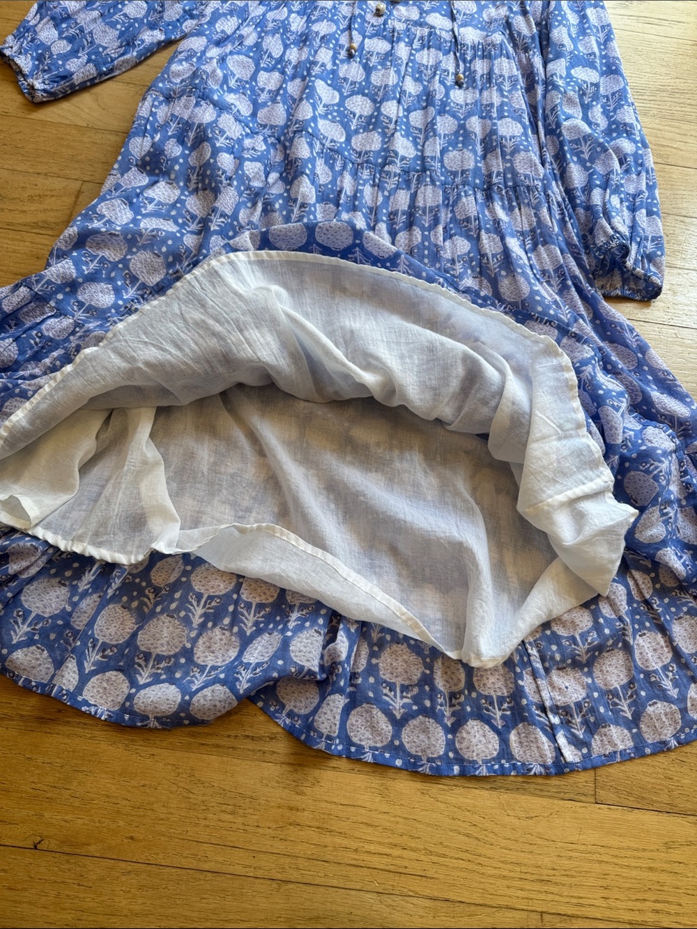 Oliphant blue and white long sleeve dress, size large - Picture 8 of 12